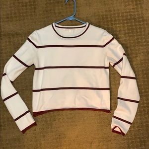 Crop top sweater